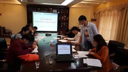 经济与商务信息咨询服务现状与发展趋势简析